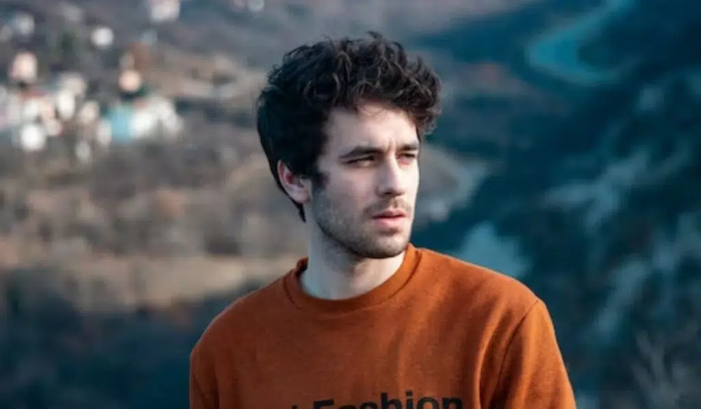gemini sun scorpio moon man in the mountains