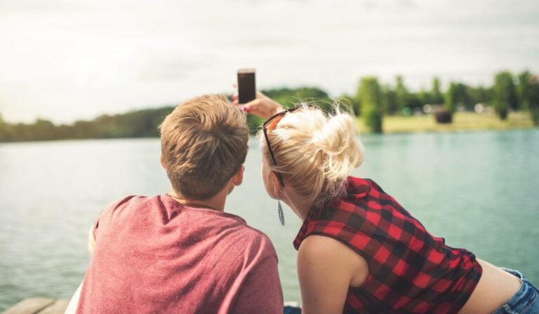 estp and infp couple taking a selfie