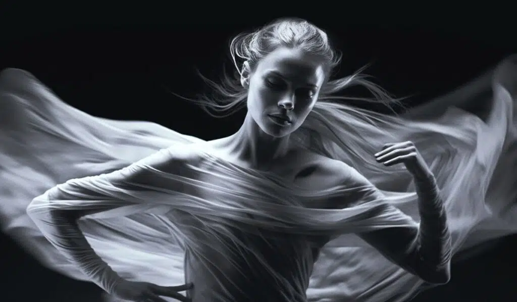 isfp-scorpio-woman-dancing
