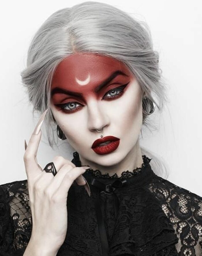 celestial-witch-makeup-red-forehead-crescent-moon