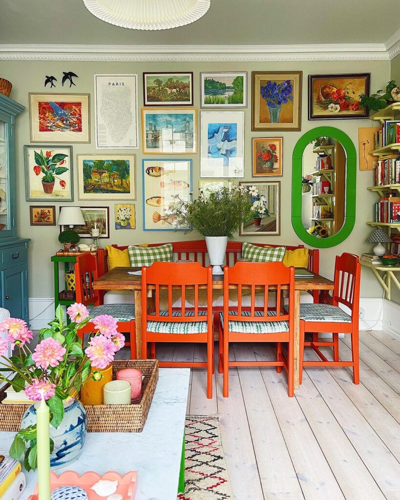 colorful-maximalist-dining-room-gallery-wall