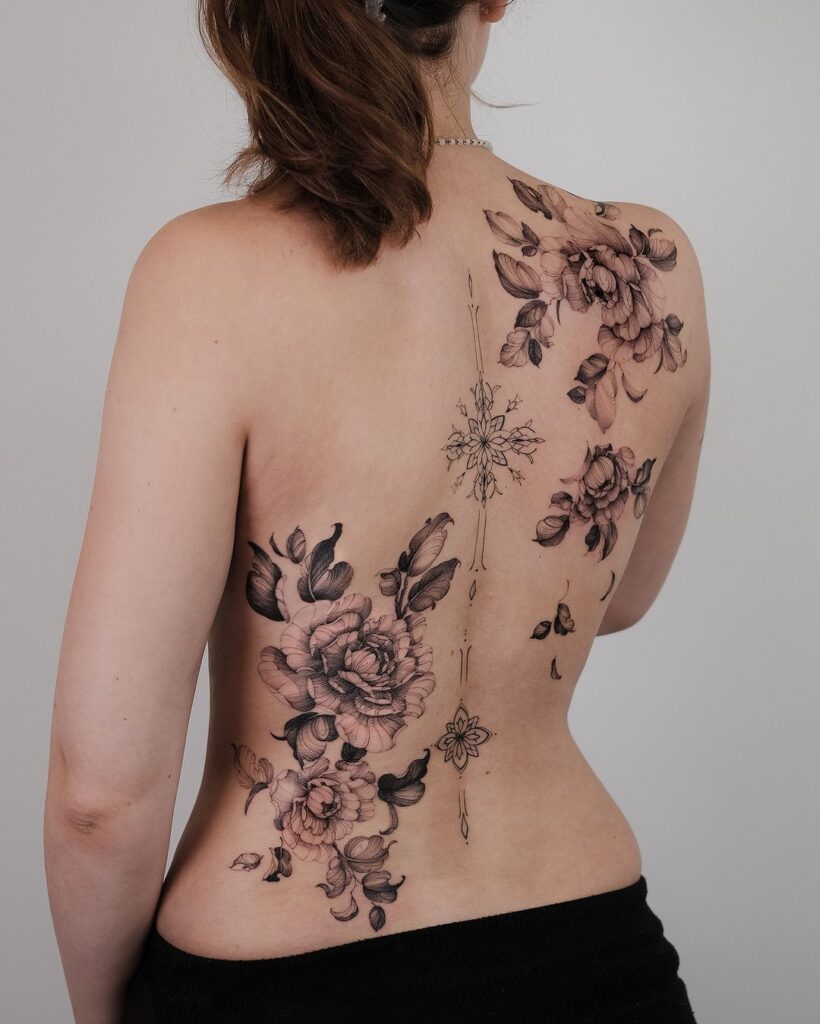 floral-back-tattoo