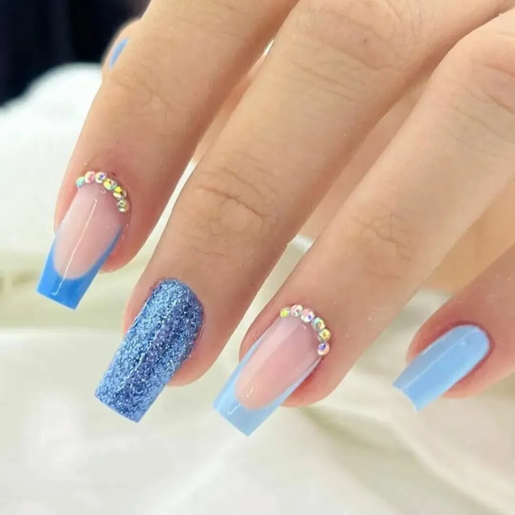 Blue-Glitter-Rhinestone-Nail-Design