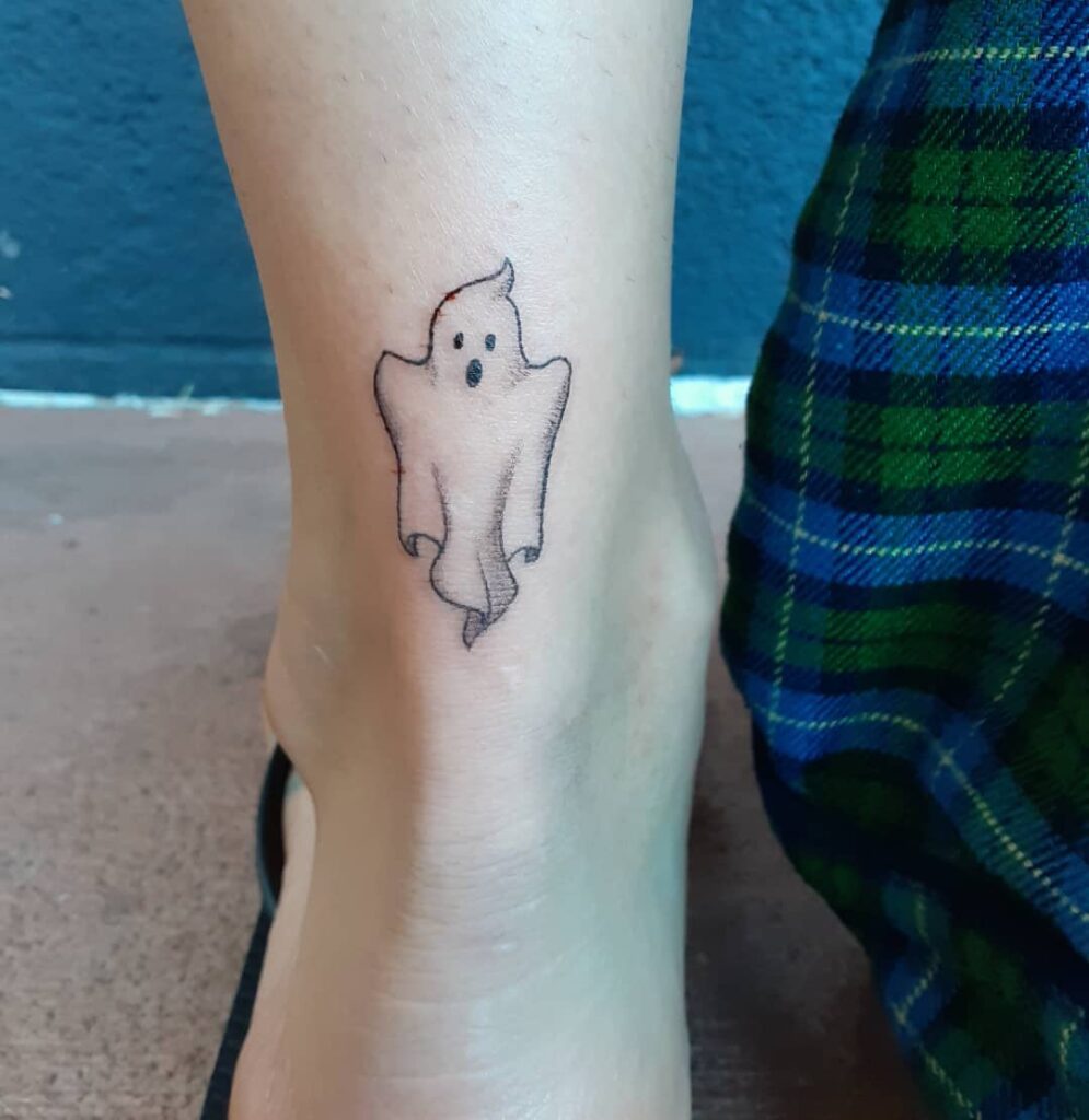 cute-ghost-ankle-tattoo