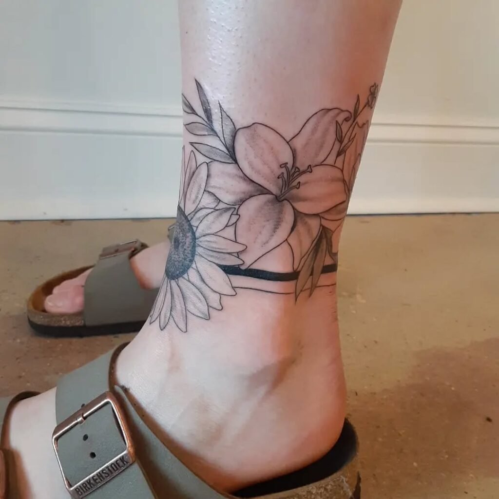 floral-anklet-tattoo