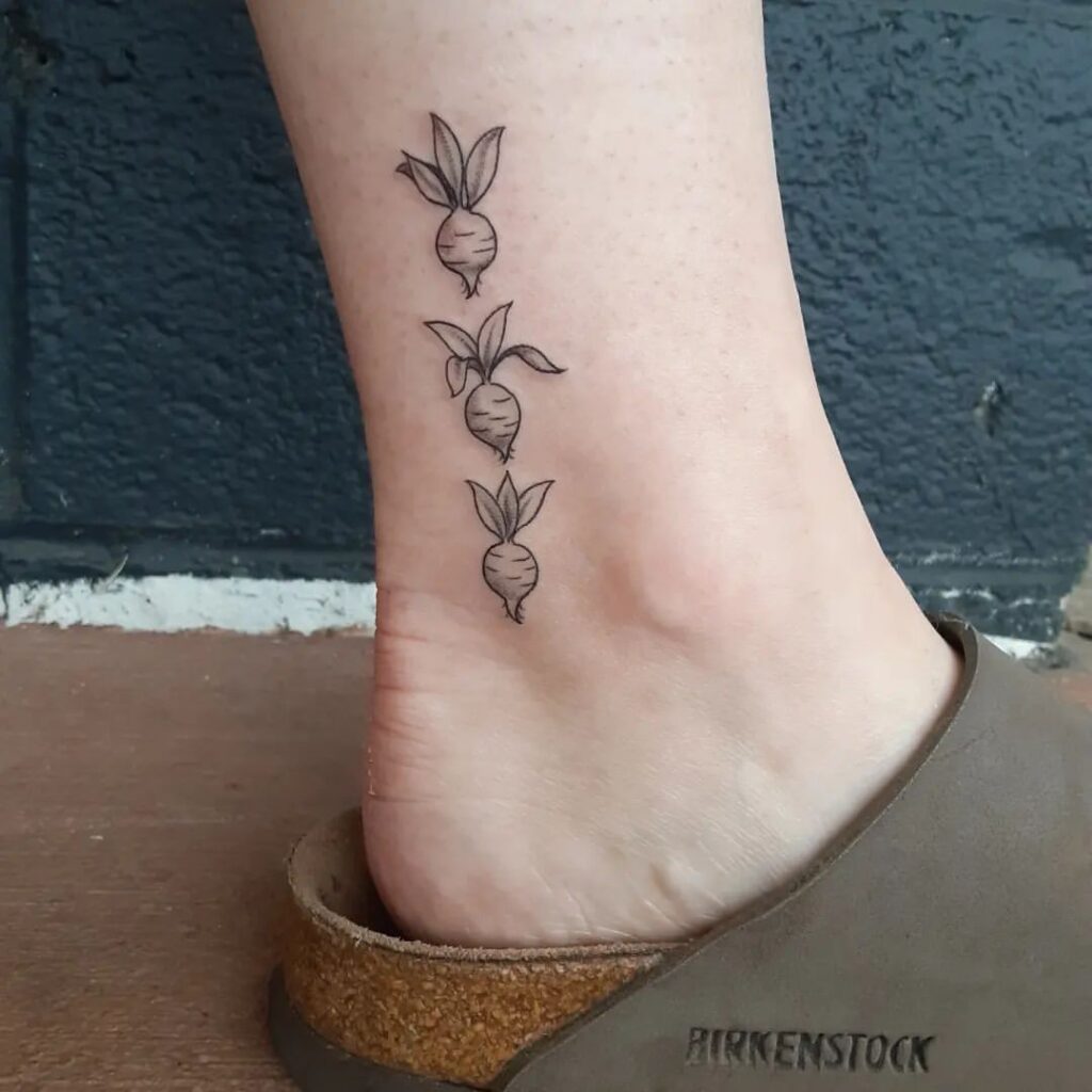 radish-line-ankle-tattoo