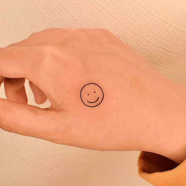 simple-smiley-face-hand-tattoo