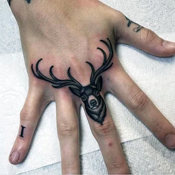 stag-hand-tattoo-with-antlers