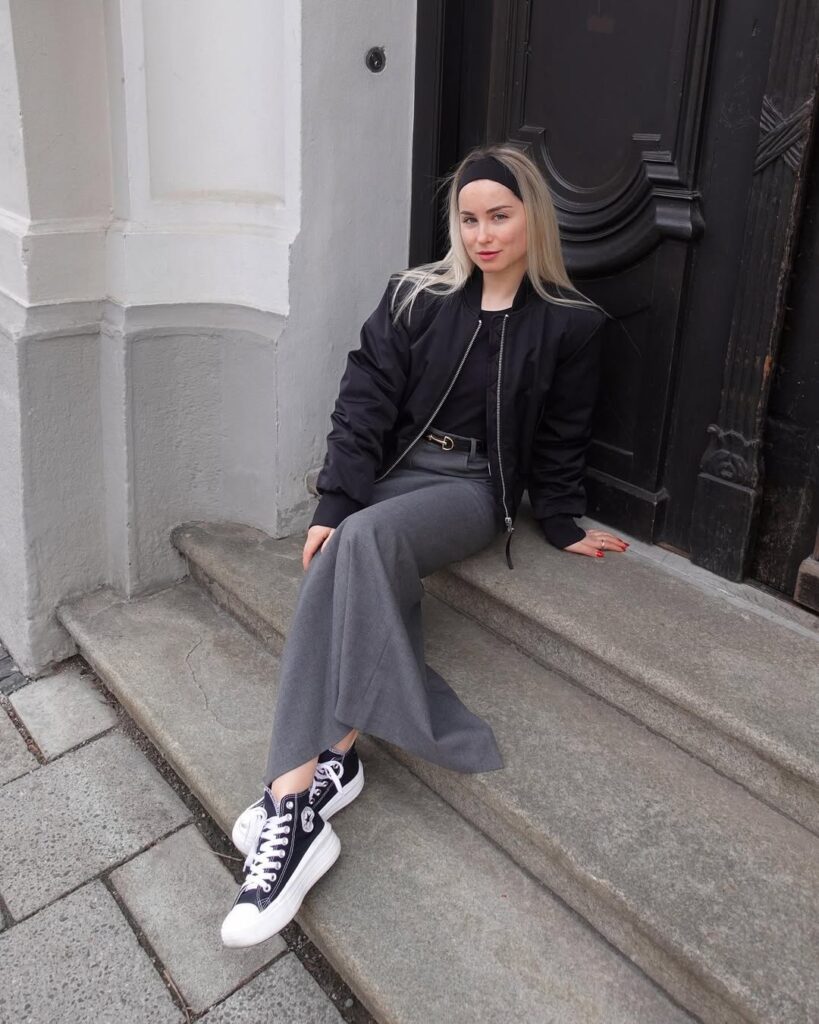 black-bomber-jacket-gray-trousers-sneakers-look