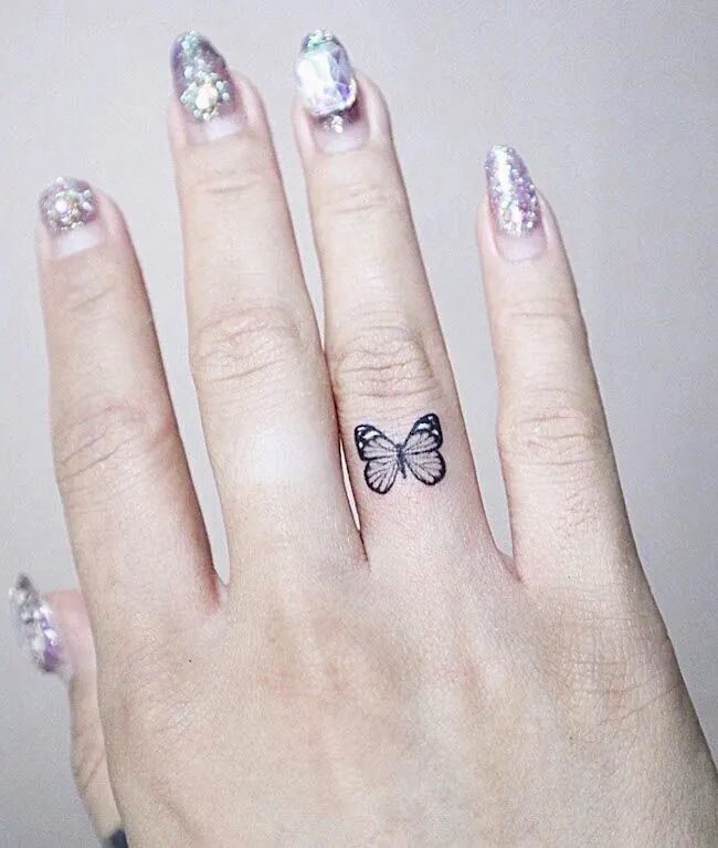 butterfly-finger-tattoo