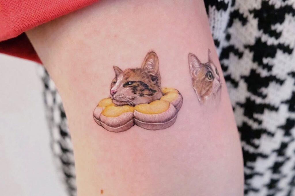 cat-in-donut-tattoo