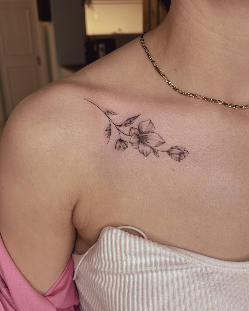 delicate-floral-collarbone-tattoo