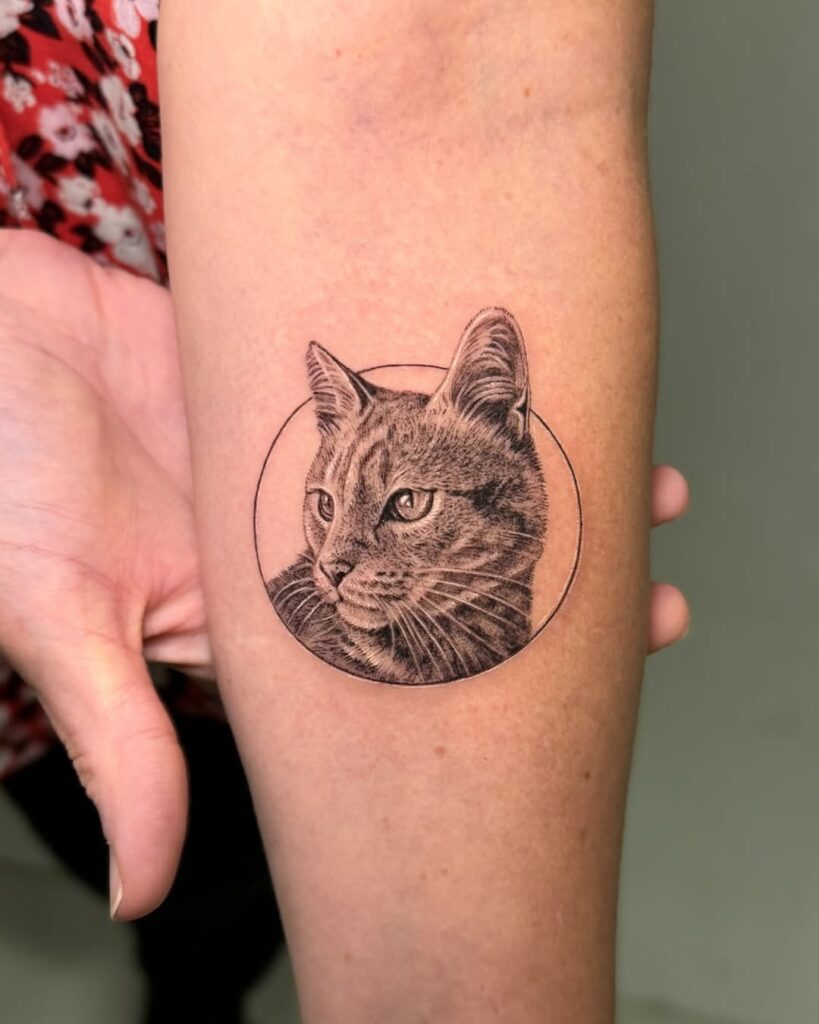 detailed-cat-portrait-tattoo