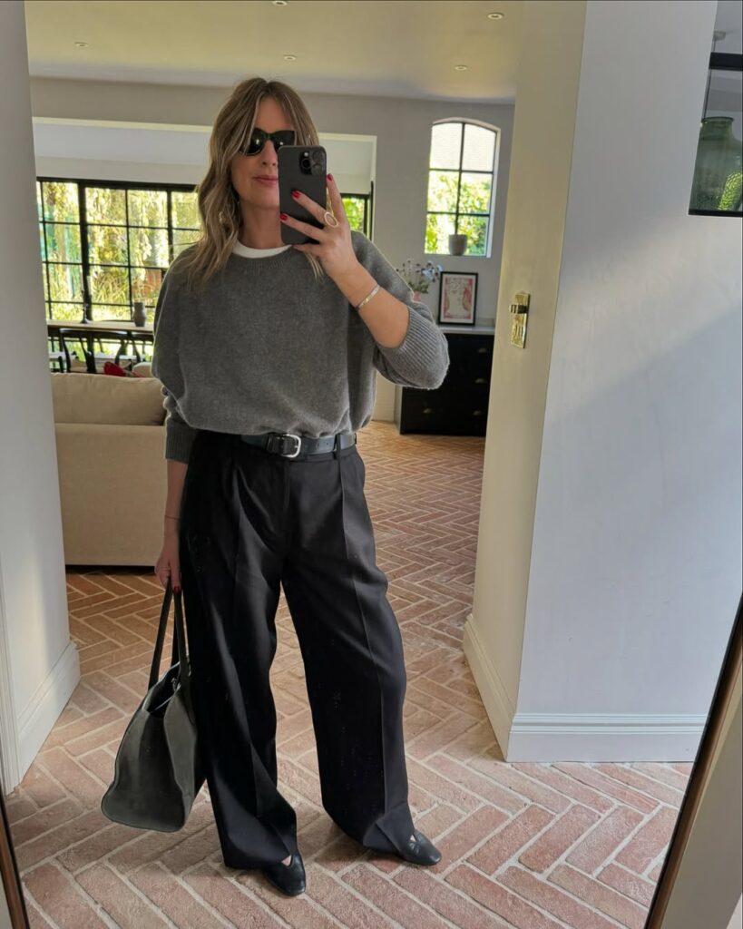 gray-sweater-black-trousers-belted-look