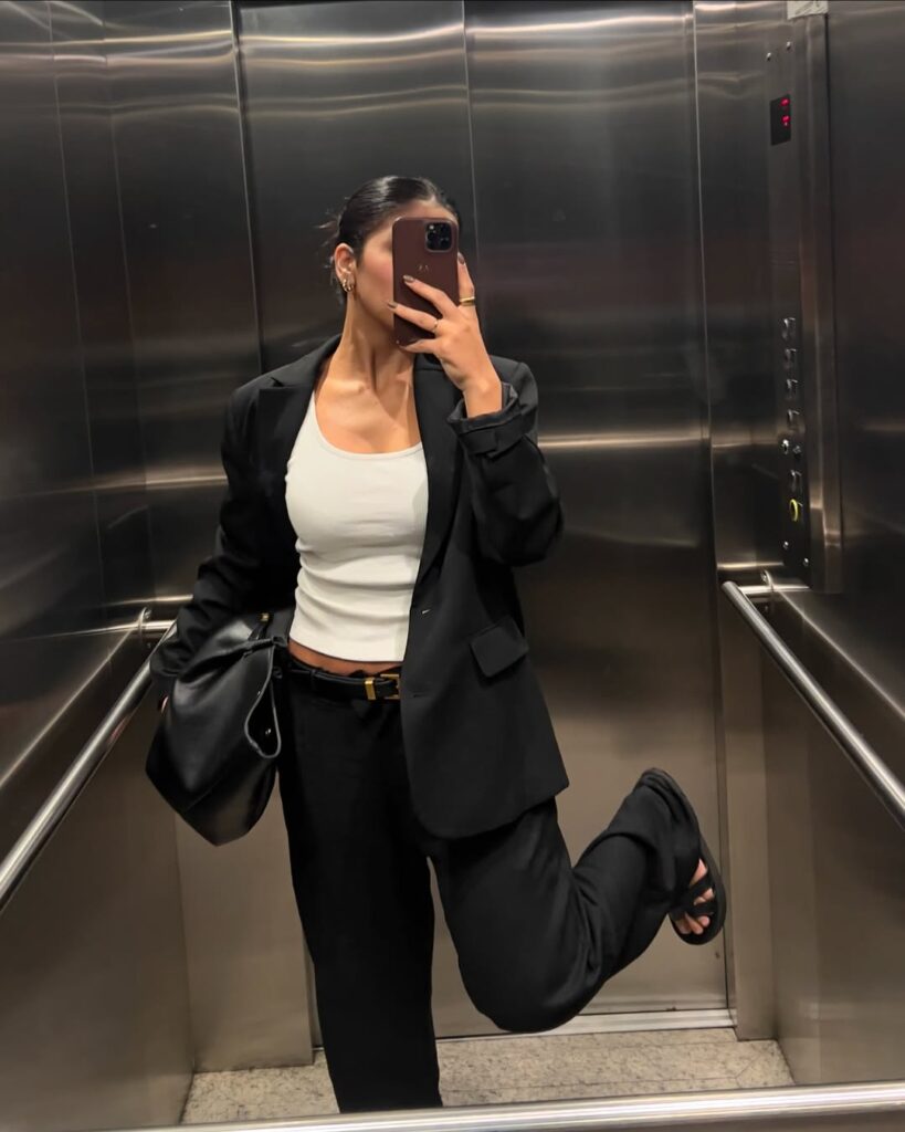 sleek-black-suit-casual-vibes