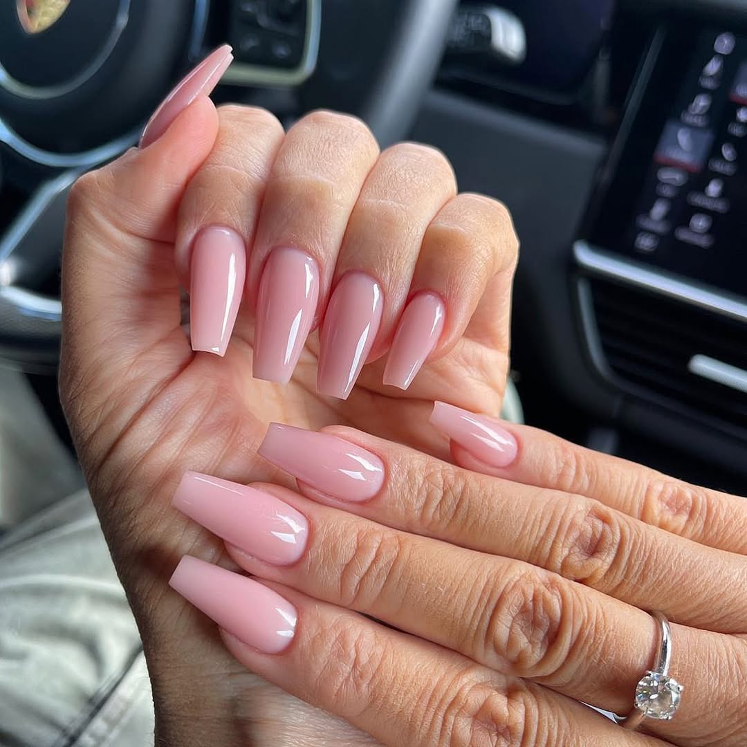 Elegantly Styled Ballerina Nails in Pink