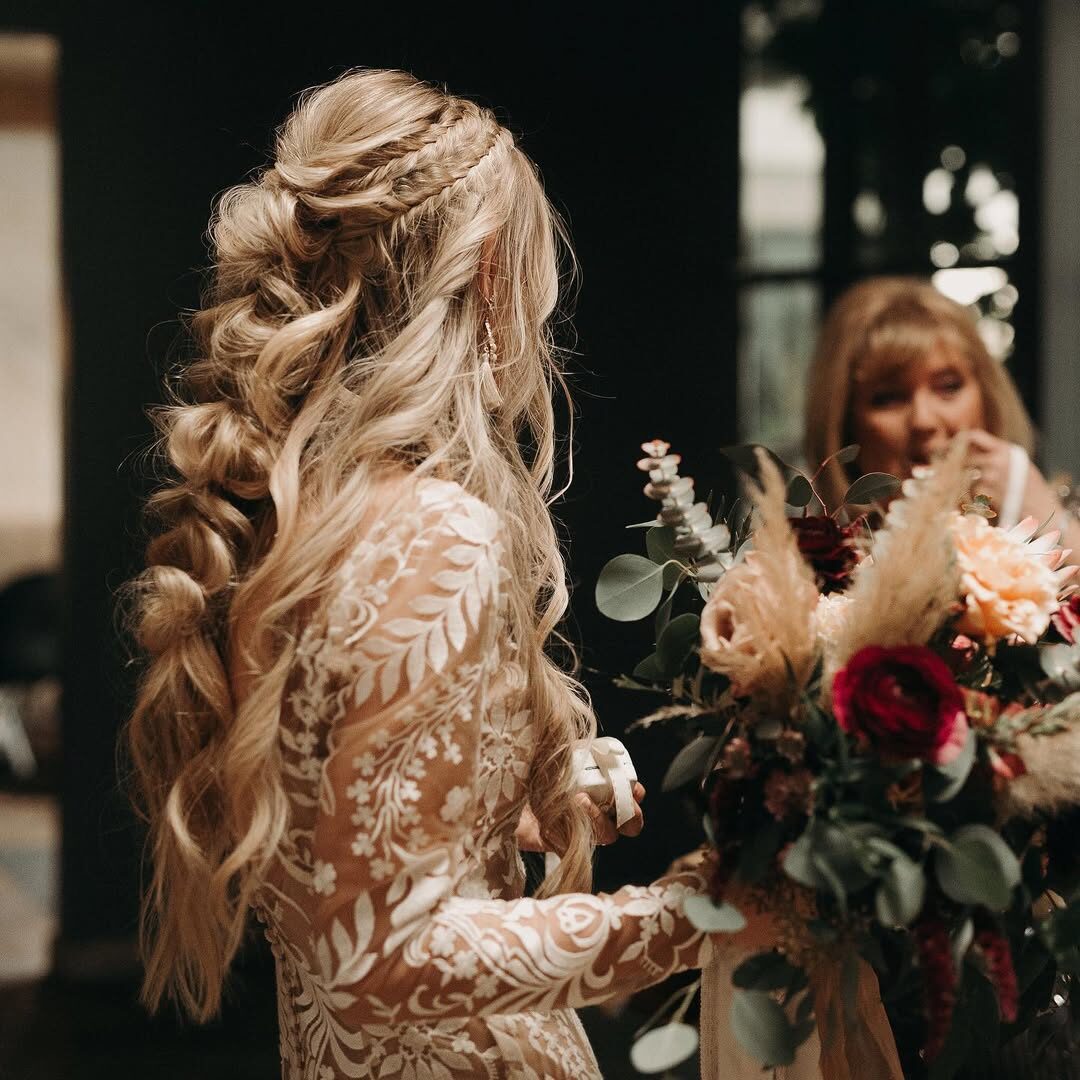 Elegant Bridal Hairstyle