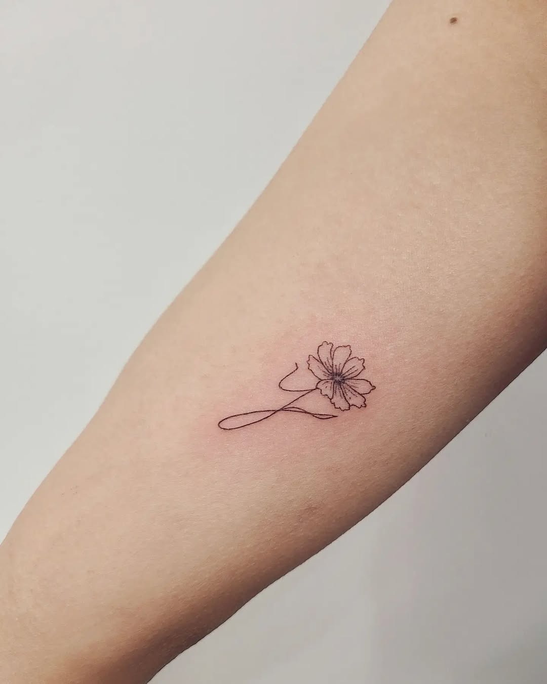 Elegant Flower Initials Tattoo Design Ideas