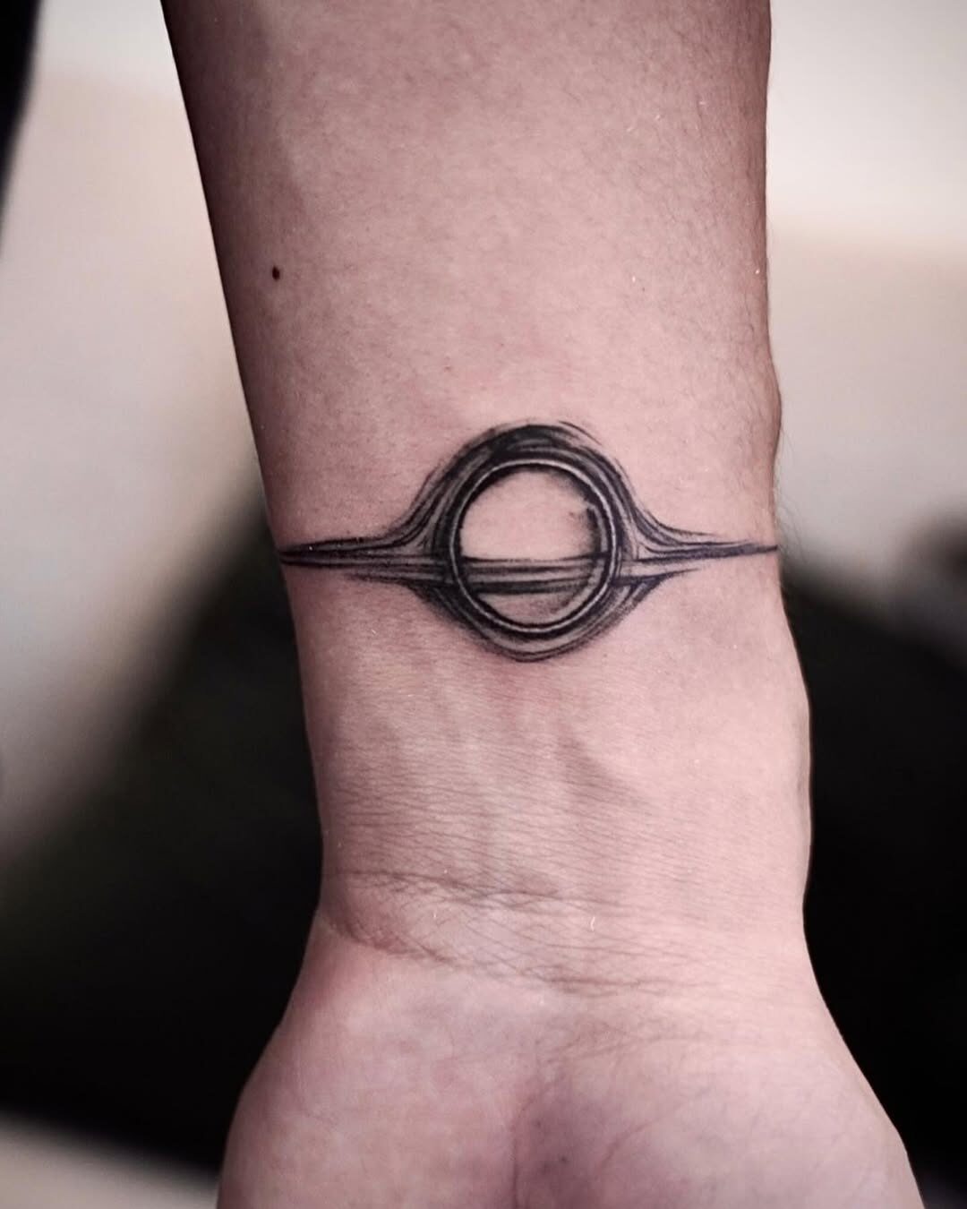 Exploring Minimalistic Tattoo Designs