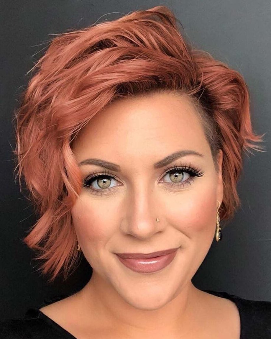 Chic Pixie Bob Haircut with Copper Highlights