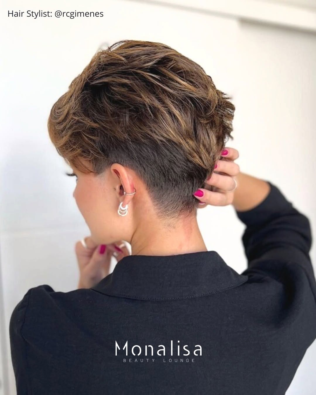 Chic Pixie Bob Haircut for Modern Vibes