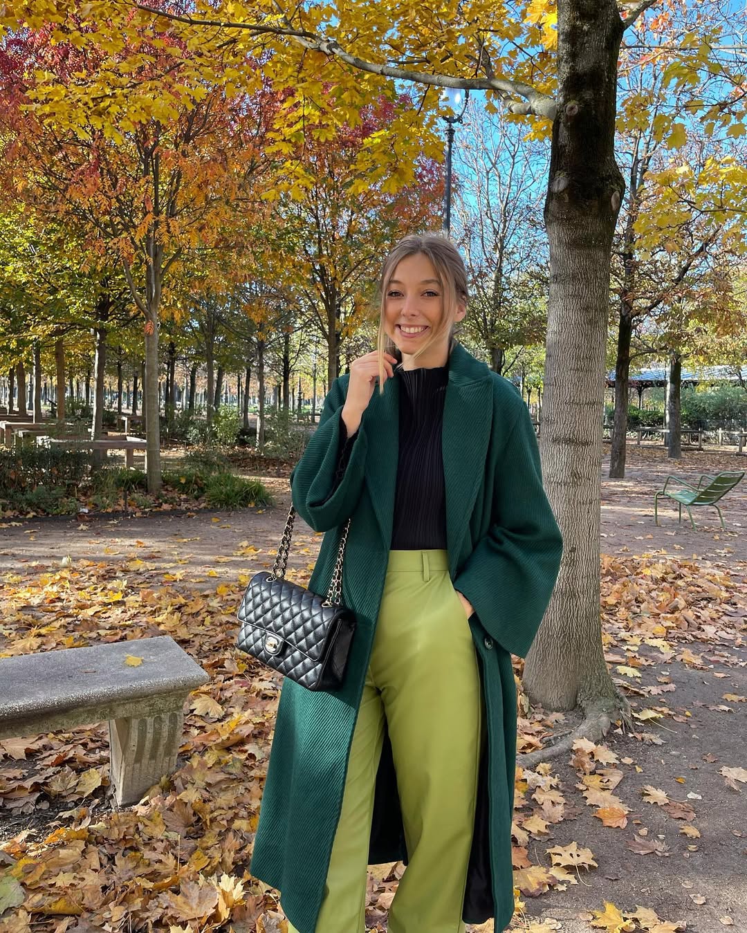 Chic Green Outfit