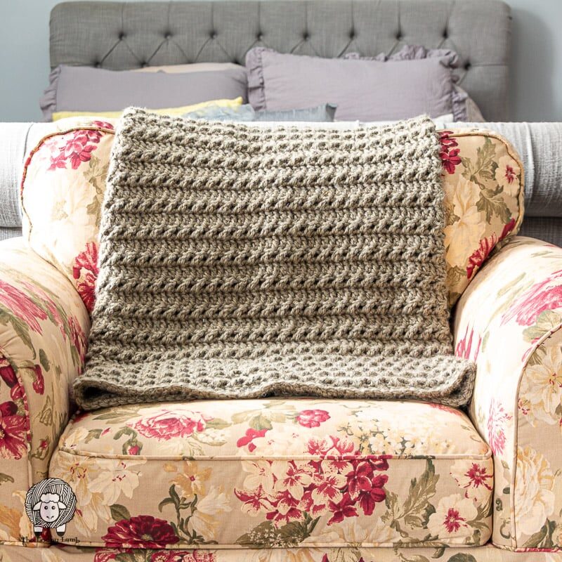 textured-crochet-blanket-in-neutral-gray