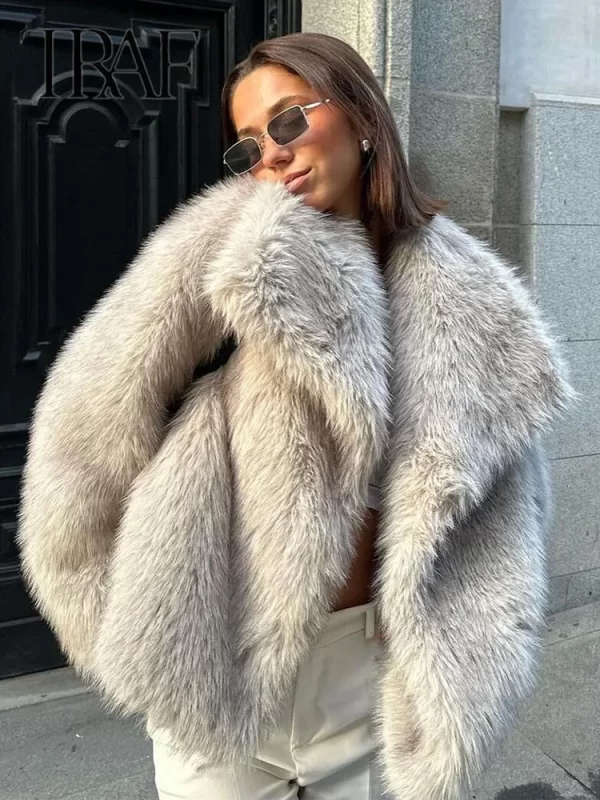 Chic Faux Fur Long Sleeve Jacket for Women