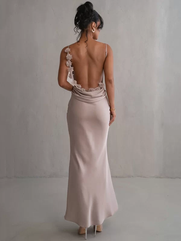 Elegant Floral Backless Maxi Dress for Women - Image 5