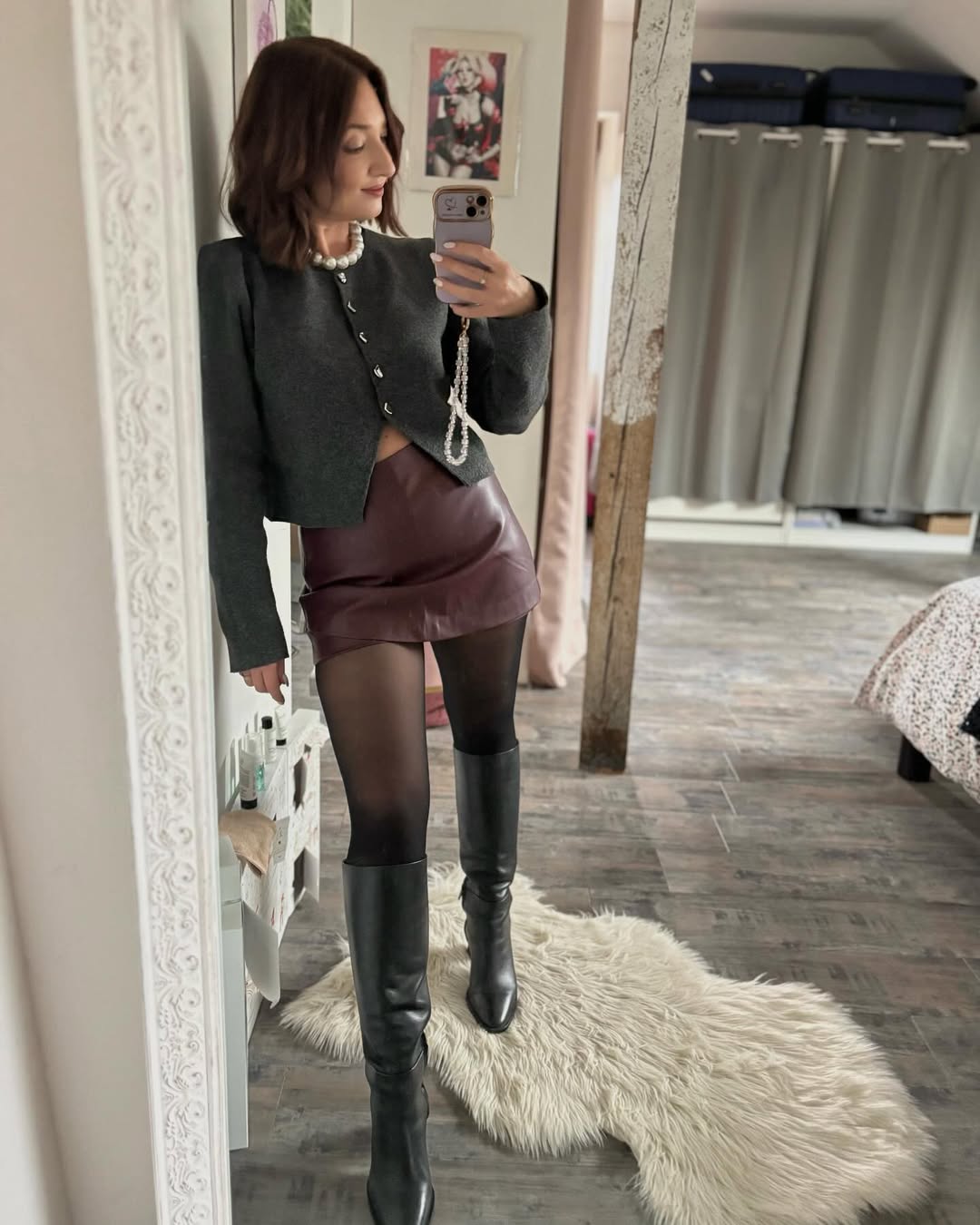 Stylish mini leather skirt with modern edge