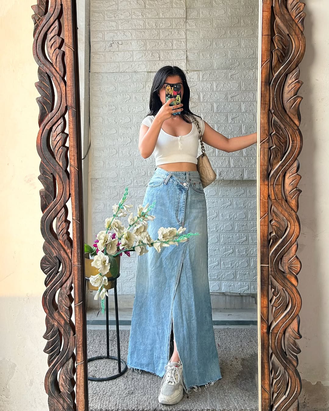 Stylish denim skirt look with a crop top