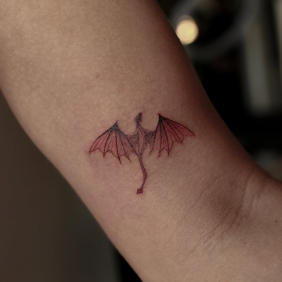 Stylish dragon tattoo with minimalist design