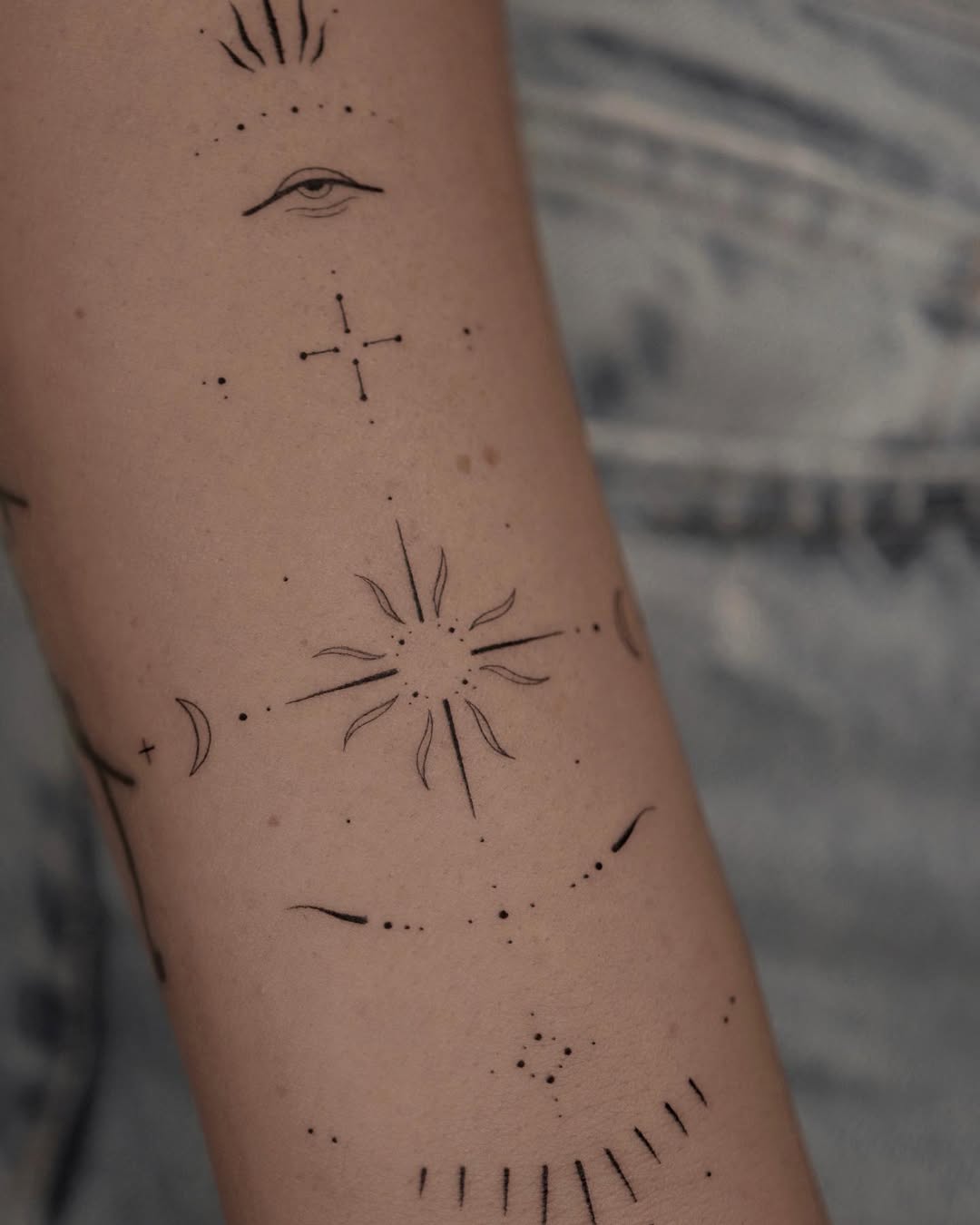 Stunning minimalist star tattoo designs on arm