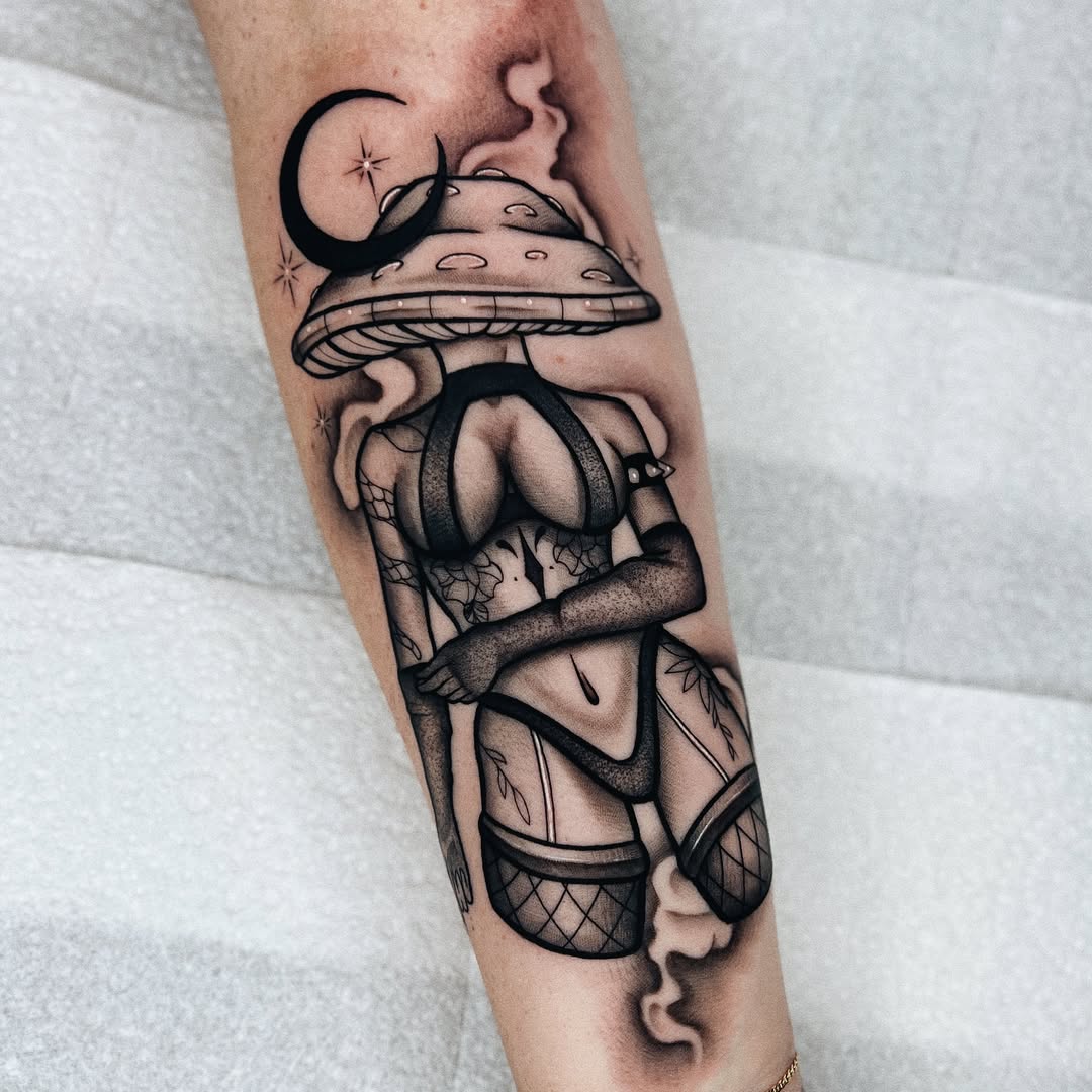 Unique mushroom tattoo with a mystical vibe