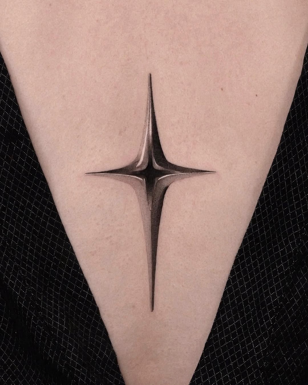 Striking star tattoo with 3D effect