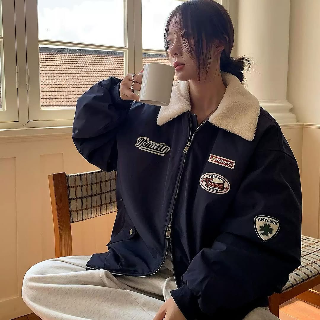 Chic varsity jacket outfit for a relaxed vibe