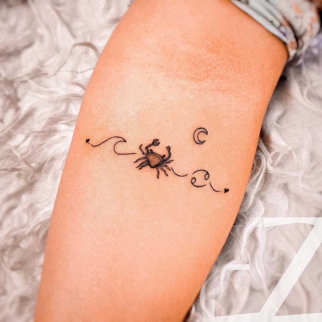 Stylish Cancer Zodiac Crab Tattoo Inspiration