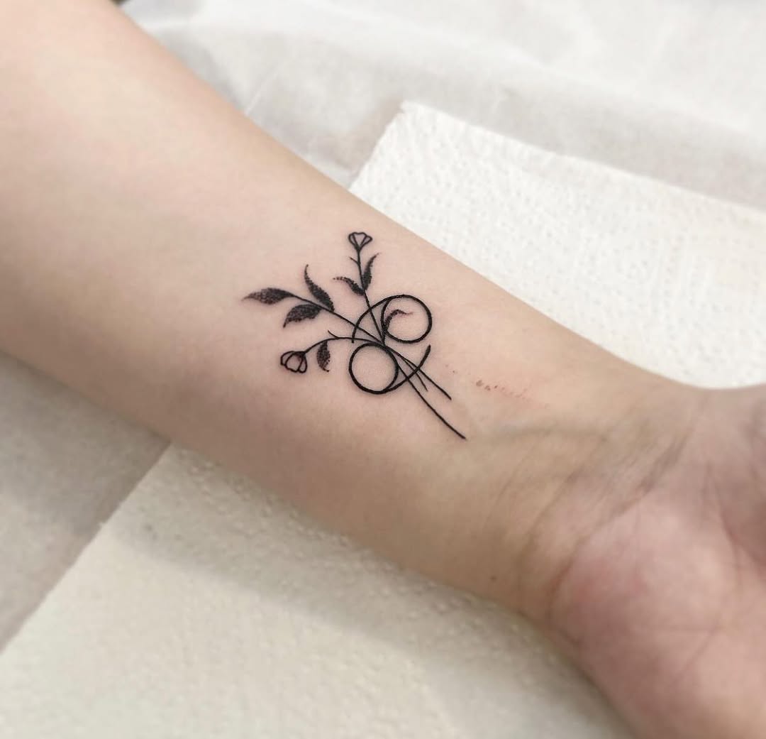 Elegant Flower Tattoo Symbolizing Cancer Traits