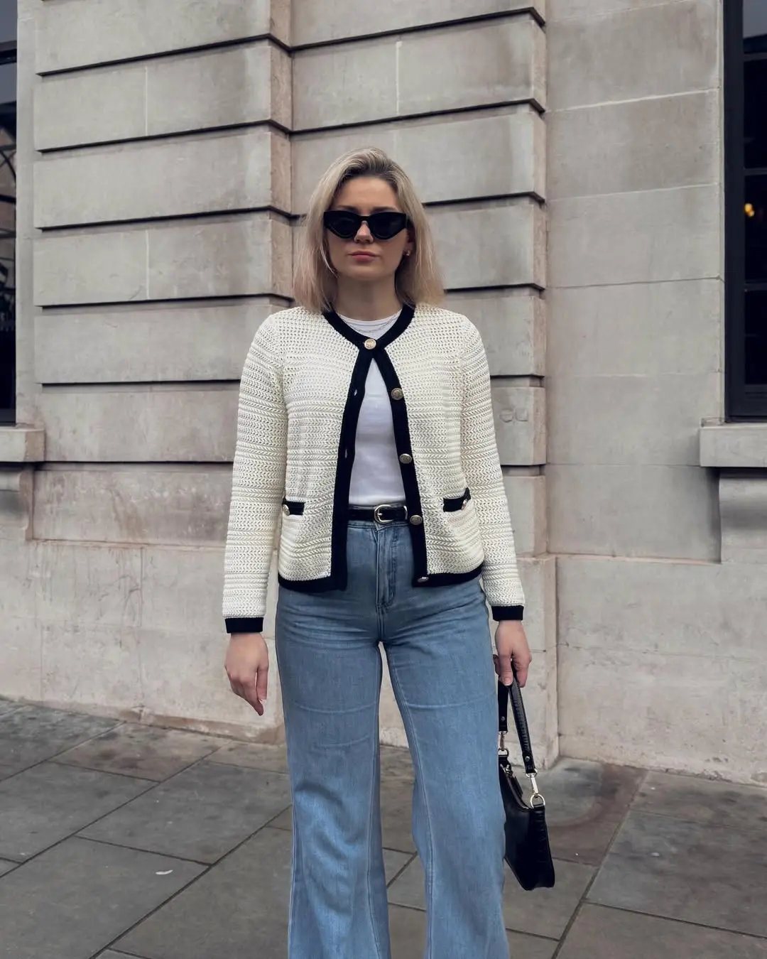 Stylish cardigan ensemble for casual outings