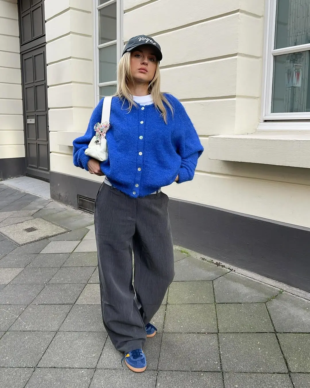 Chic chunky cardigan with oversized trousers