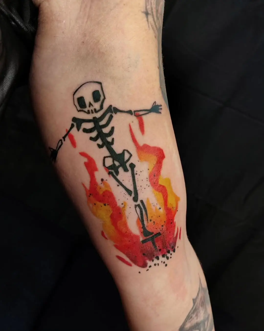 Dynamic Skeleton in Fiery Motion