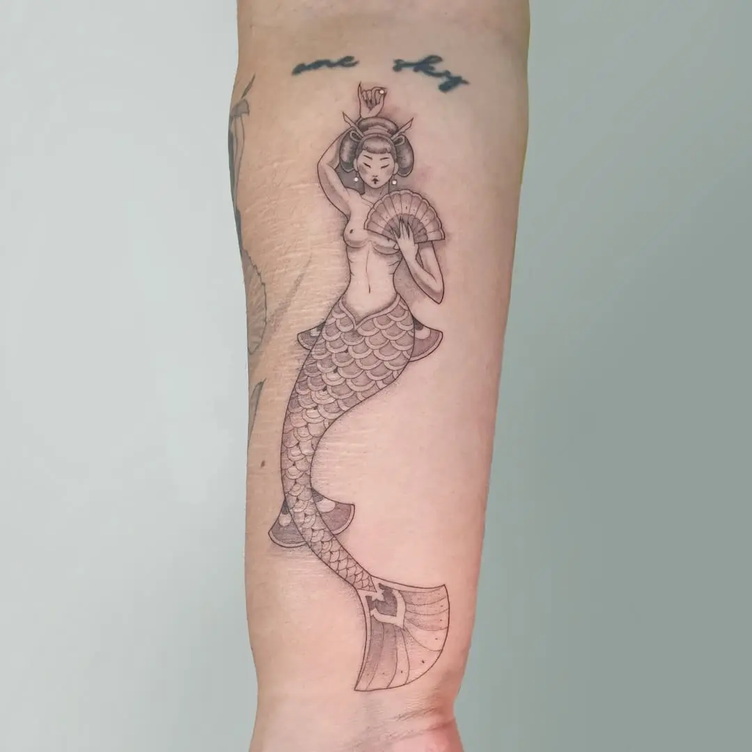 Enchanting Mermaid Tattoo for Ocean Lovers