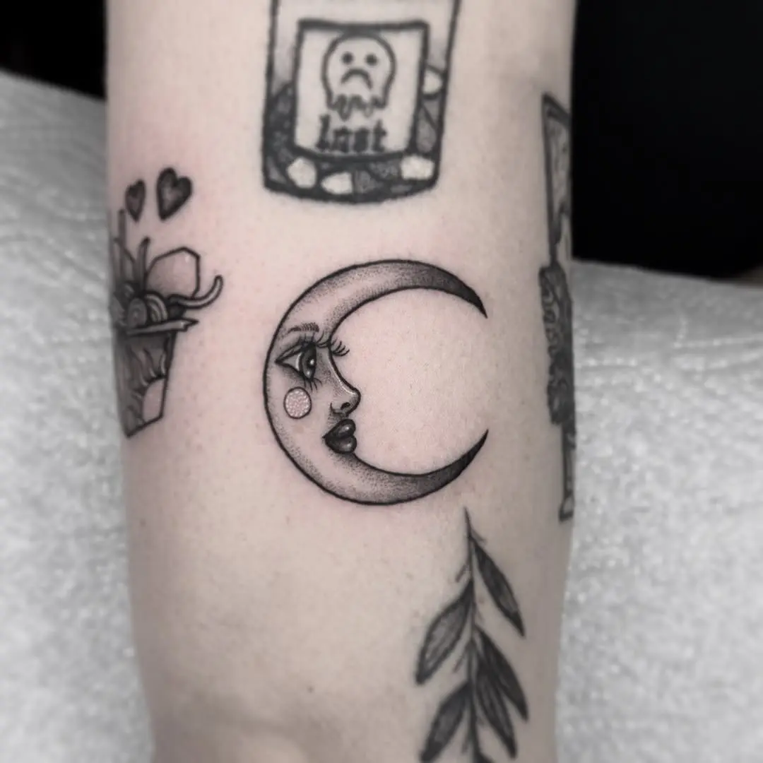 Charming crescent moon with a feminine touch