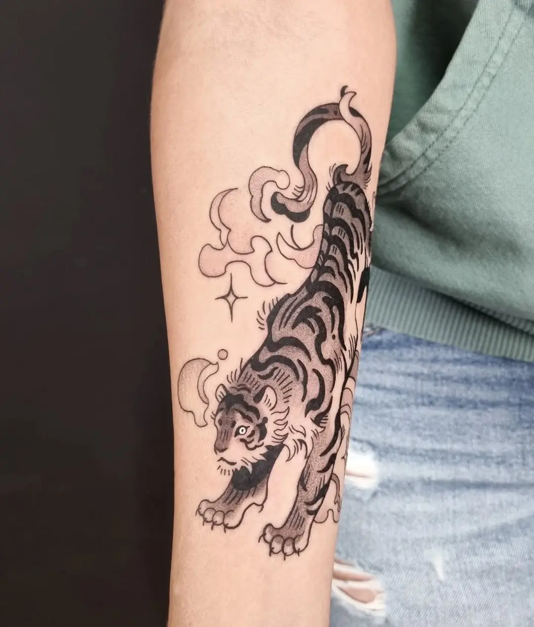 Elegant tiger tattoo showcasing fierce artistry