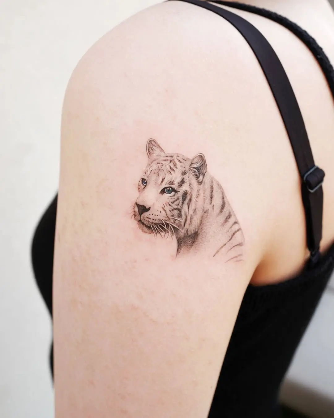 Stunning Realistic White Tiger Tattoo Design