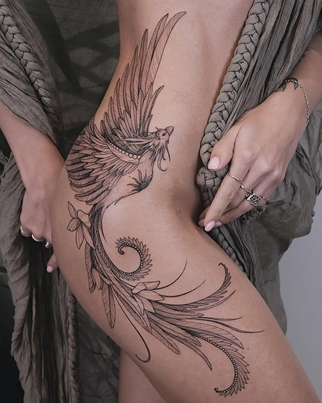 Elegant Waist Tattoo of a Majestic Bird