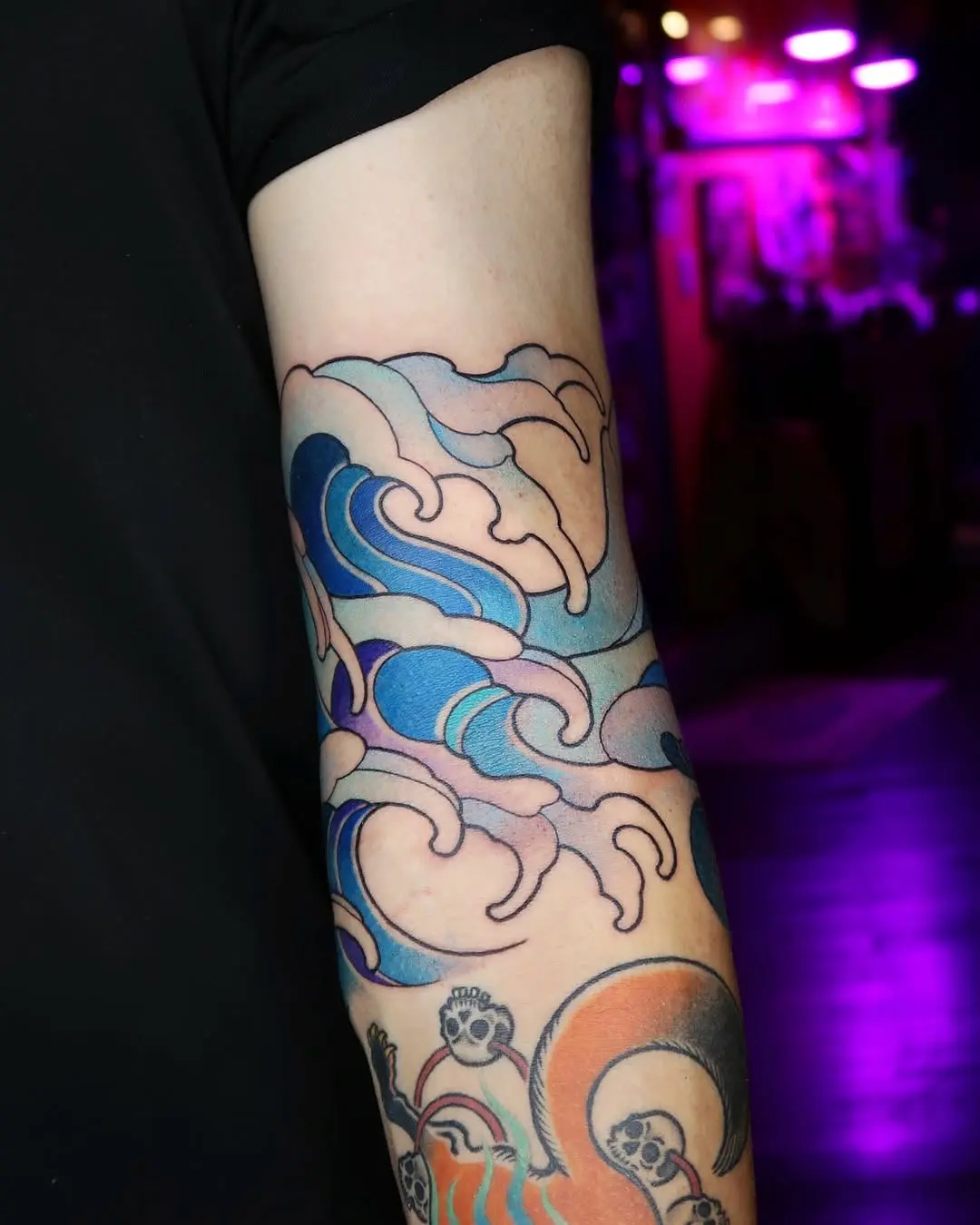 Vibrant Waves Dancing on Skin