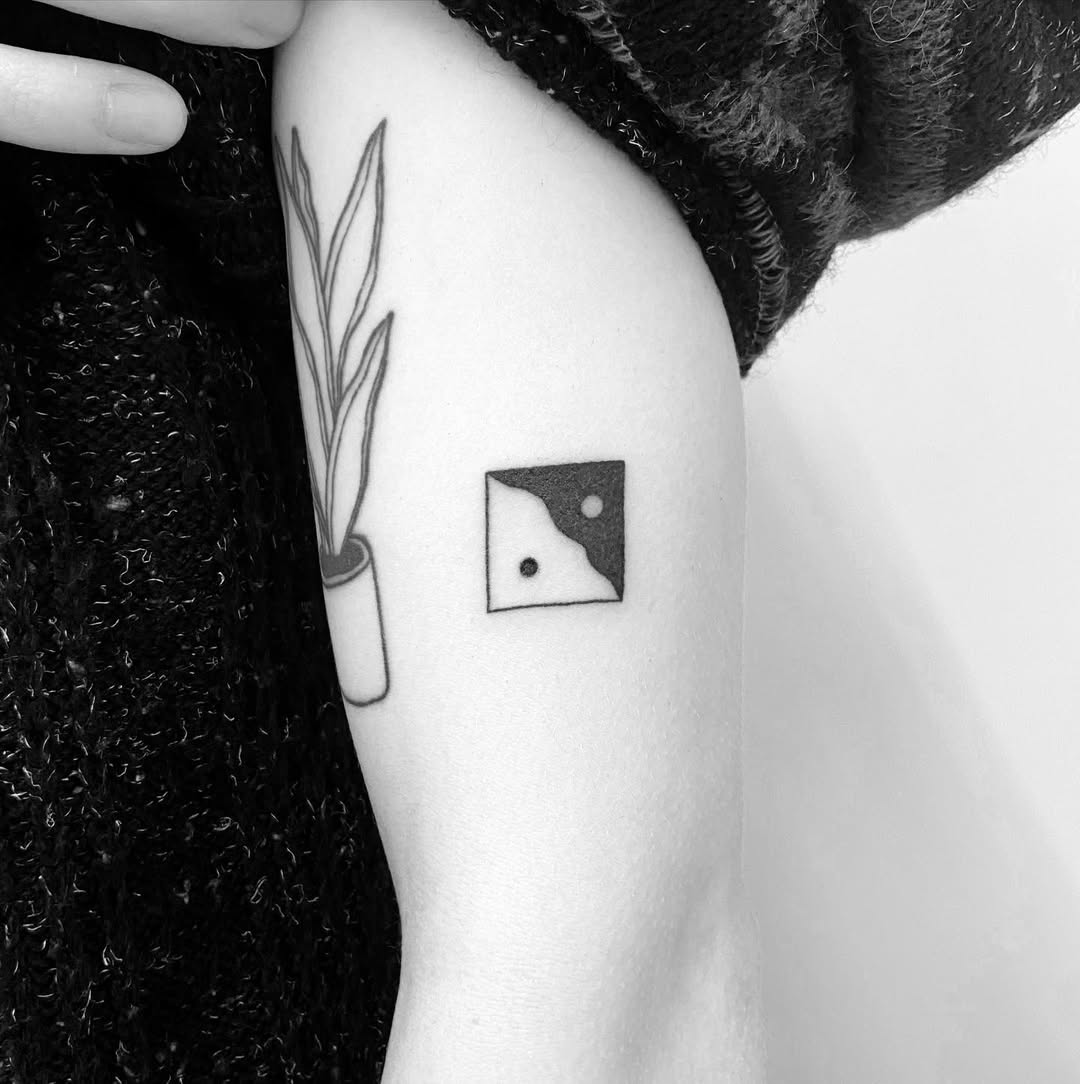 Minimalist Yin Yang Tattoo Design