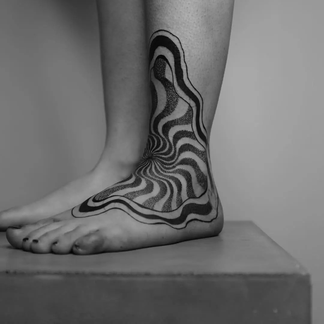 Stunning Spiral Tattoo Enhancing Yoga Flow