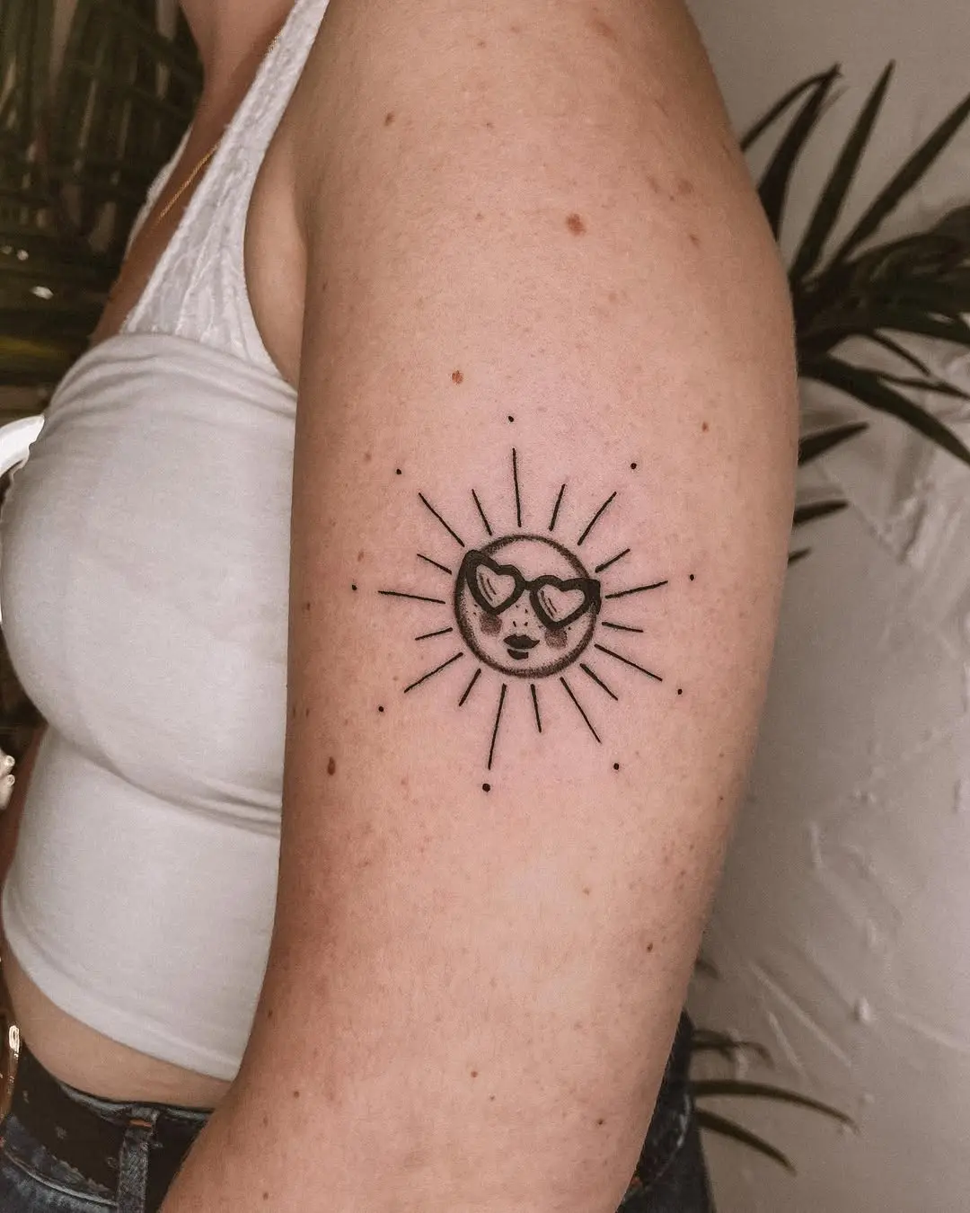 Sunny vibes with a playful twist in ink